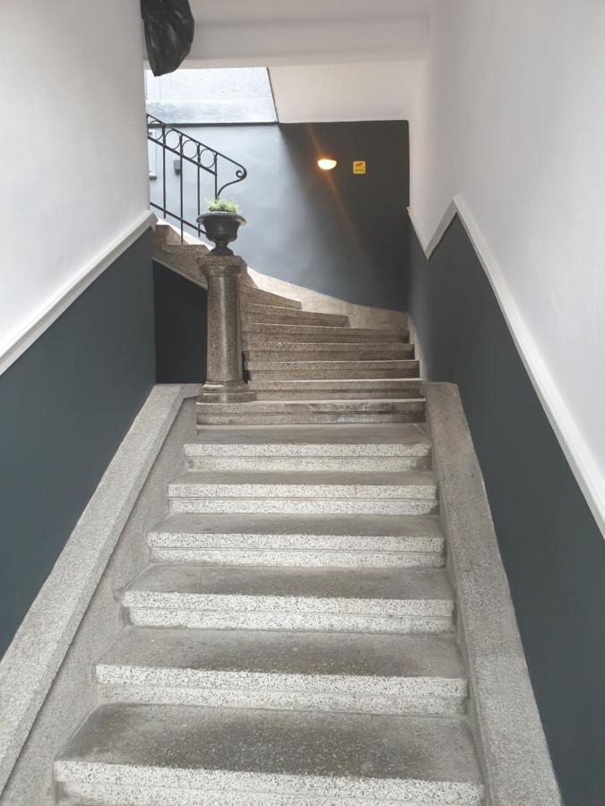 Room E11Even Veliko Turnovo Bagian luar foto